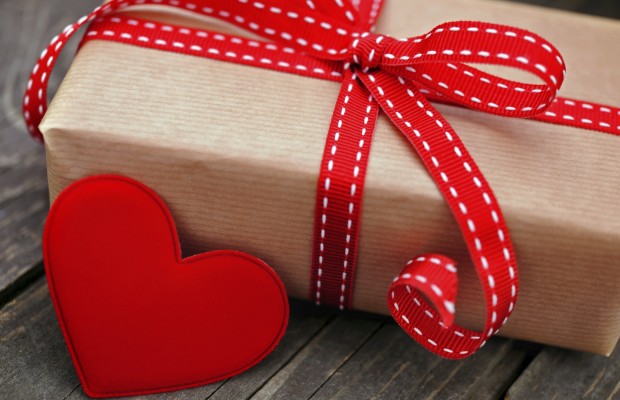 Что подарить парню на День Святого Валентина?
