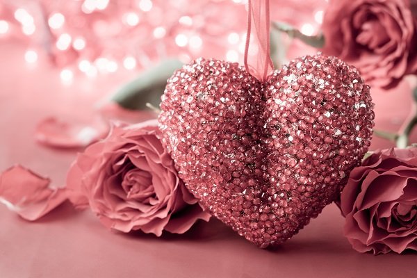 Магия Дня святого Валентина: старинные обряды, любовные гадания и народные приметы